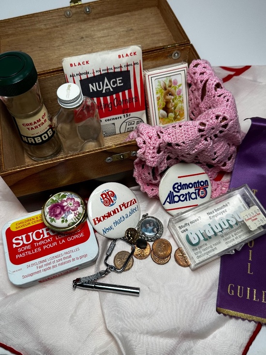 Other - The Heartfelt Treasure Box No. 1 | 20+ Vintage & Retro Treasures